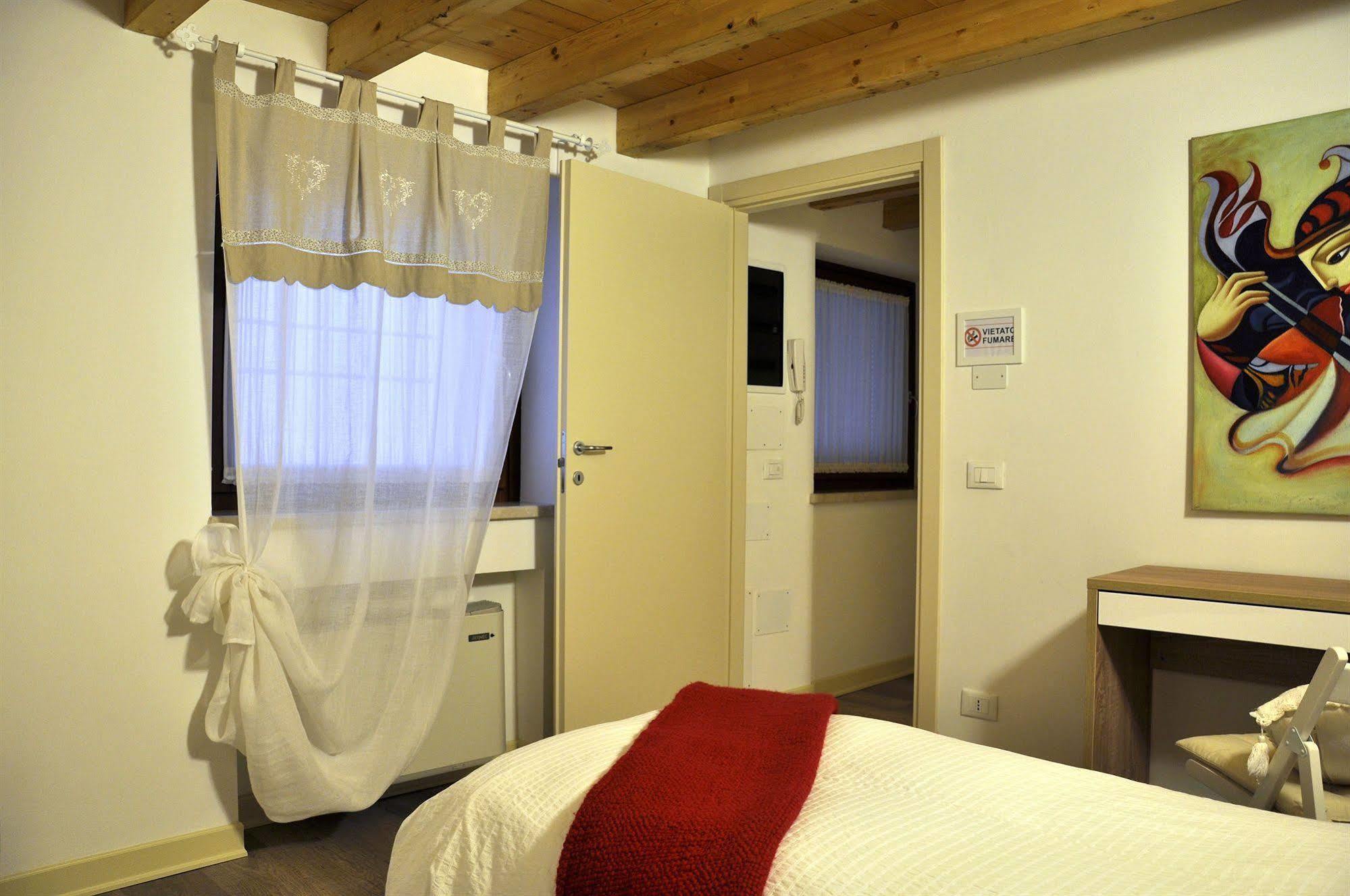 Corsomatteotti62 Bed and Breakfast Brescia Eksteriør billede